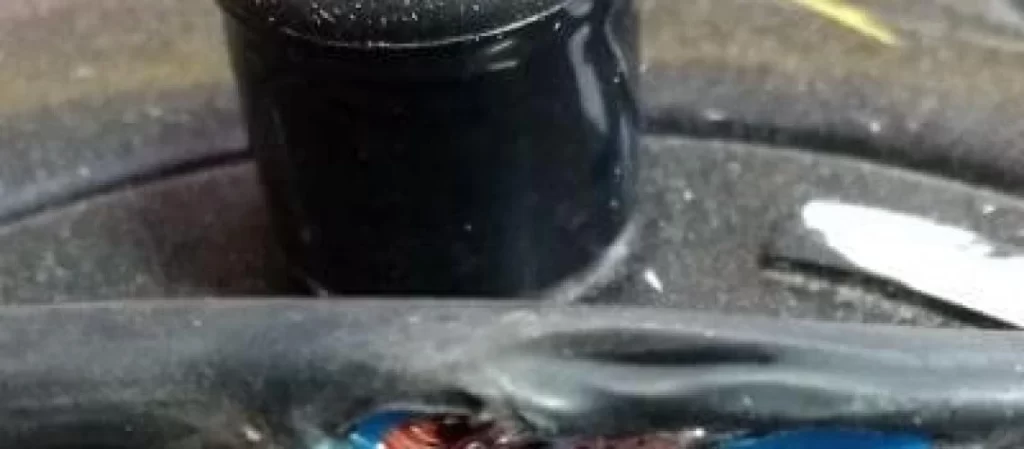 Split in cable